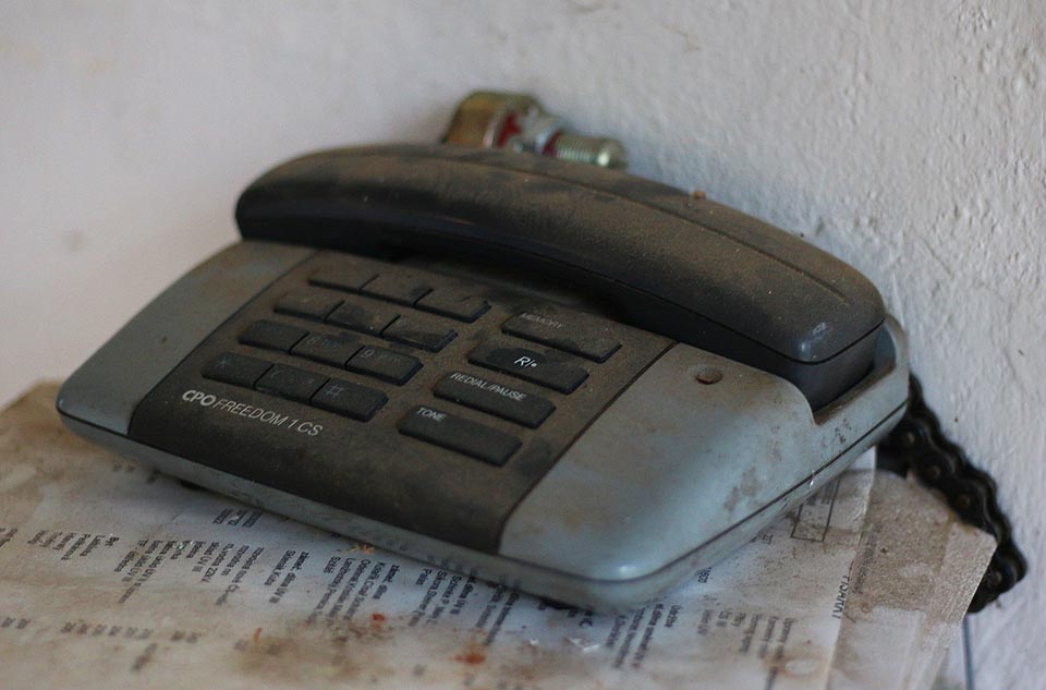 Aparát z doby, kdy byla v Brně telefonní čísla ještě osmimístná. Aparát z doby, kdy byla v Brně telefonní čísla ještě osmimístná.