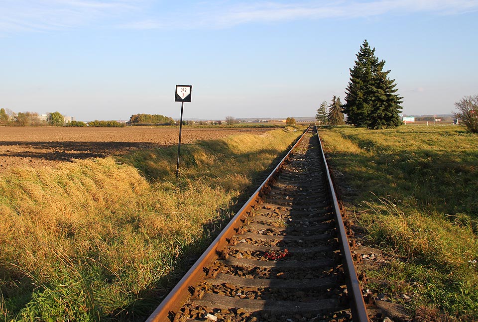 Nejdelší přímý úsek vlečky měří asi 600 m. Nejdelší přímý úsek vlečky měří asi 600 m.