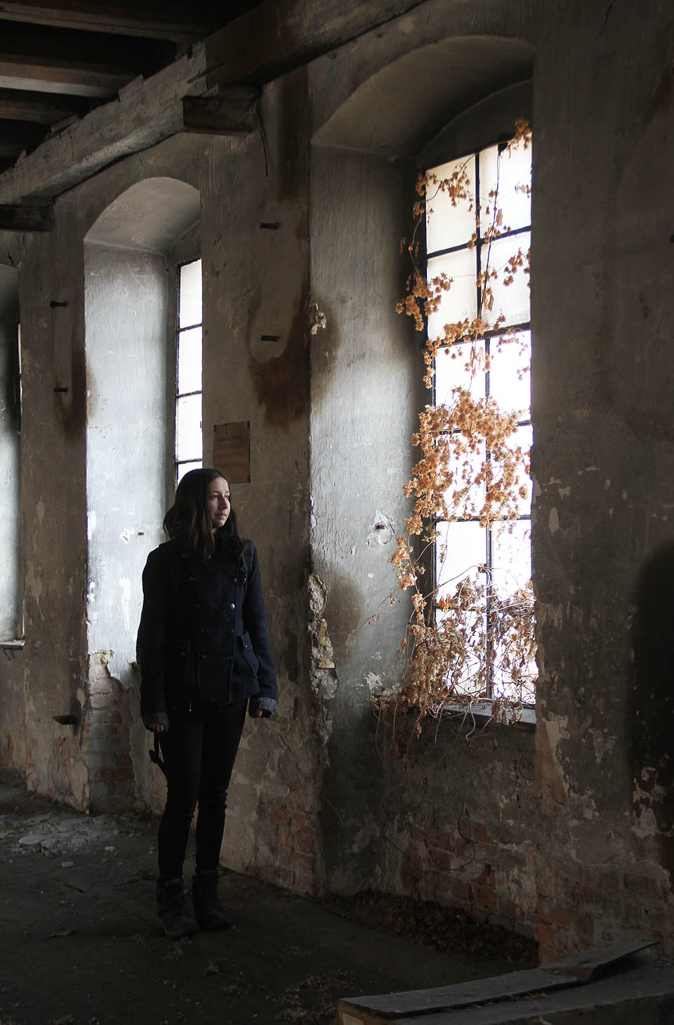 Svojí strohou architektonickou čistotou budova až uchvacuje coby archetyp všech dávno zaniklých textilek někdejšího Moravského Manchesteru. Jen na Cejlu se podobných továren rozkládalo přes šedesát, podobně zachovalá je však mykárna zřejmě jediná. Svojí strohou architektonickou čistotou budova až uchvacuje coby archetyp všech dávno zaniklých textilek někdejšího Moravského Manchesteru. Jen na Cejlu se podobných továren rozkládalo přes šedesát, podobně zachovalá je však mykárna zřejmě jediná.