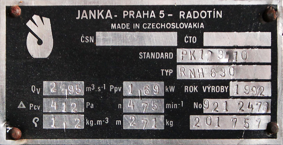 Štítek na vzduchotechnice firmy Janka (později Závody rudých letnic, ZVVZ, Lennox, Lloyd, Leel a dnes opět Janka) svědčí o dokončení této části budovy v roce 1992. Štítek na vzduchotechnice firmy Janka (později Závody rudých letnic, ZVVZ, Lennox, Lloyd, Leel a dnes opět Janka) svědčí o dokončení této části budovy v roce 1992.